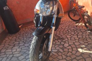 suzuki gsr600 