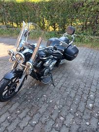 moto cruiser XVS950A Midnight Star Yamaha