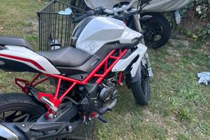 Benelli bn 125 2018