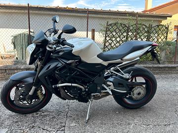 Brutale 920