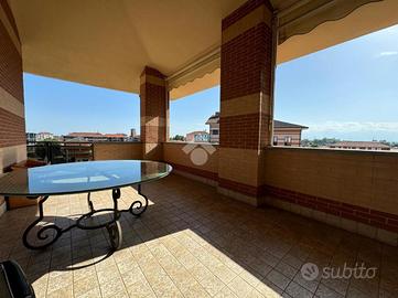 3 LOCALI A CARMAGNOLA