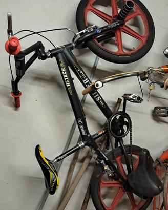 Bicicletta BMX