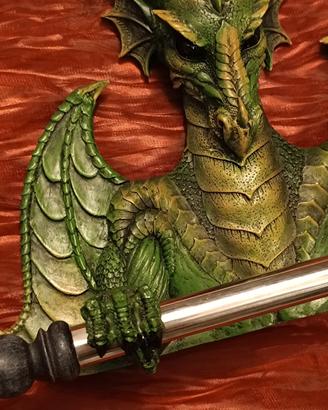 Drago gotico appendicose da parete