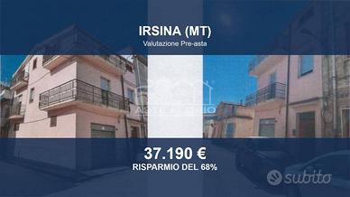 Immobile in asta di 158 m² con box auto a Irsina