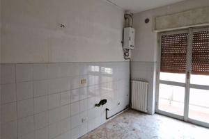 CERMENATE centro vendiamo QUADRILOCALE con solaio