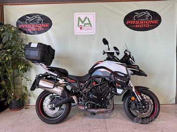 Benelli TRK 702 2023 - SOLO 15.200 km