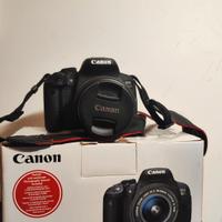 CANON EOS 700D