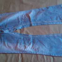 Jeans Lee a Zampa