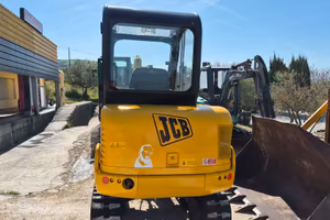 ESCAVATORE MINIESCAVATORE JCB 25QUINTALI