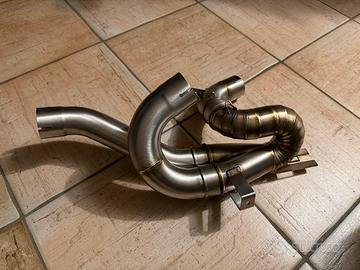 Collettore Leovince multistrada v4