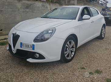 Alfa romeo giulietta modello super