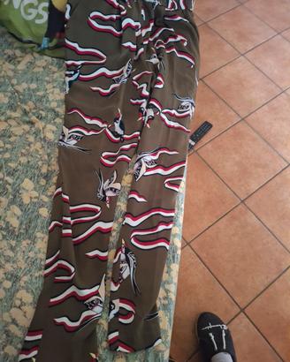 pantaloni larghi tommy