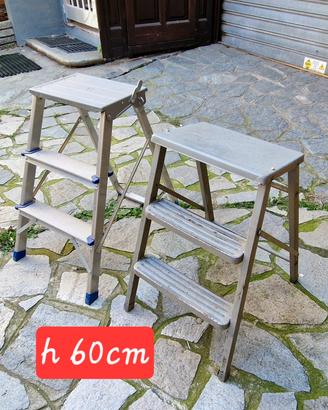 Due scalette 3 gradini