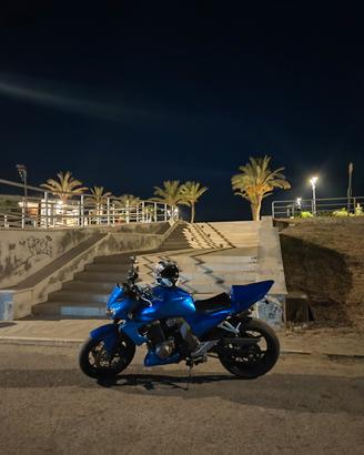 Kawasaki z750