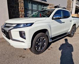 MITSUBISHI L200 2.3 D Double Cab NO IVA