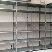 Lotto scaffali in alluminio da negozio/magazzino