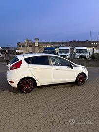 Ford Fiesta 1.4 TDCi 68CV-NEOPATENTATI