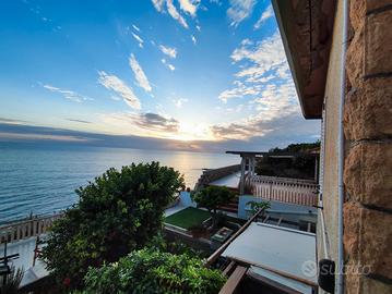 Villa fronte mare