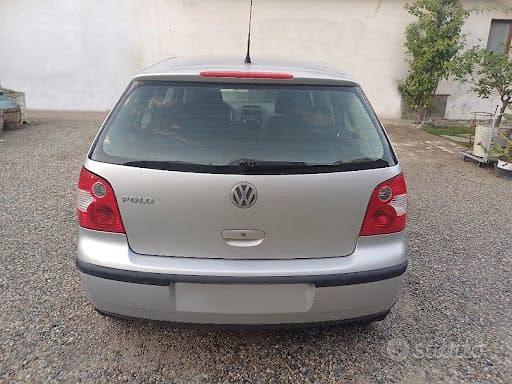 Volkswagen Polo 2003 photo 3