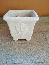 vaso quadrato in cemento