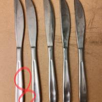 posate coltelli e forchette 