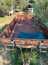 Rimorchio carrello agricolo