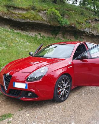 Alfa Romeo Giulietta Veloce 1750tbi TCT241CV  2016