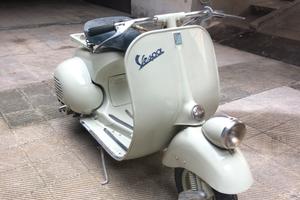 Vespa faro basso 1954