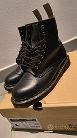 Dr. Martens stivale vegano 1460 black numero 42