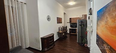 Foce 2 camere da letto arredato e ristrutturato