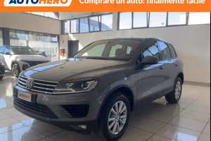 VOLKSWAGEN Touareg PF03698