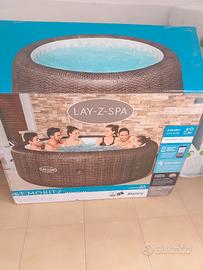 Piscina idromassaggio