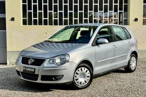 VW POLO 5P 1.2 TRENDLINE 64CV - UNIPRO