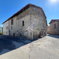 CASA SEMINDIPENDENTE A MARTINIANA PO