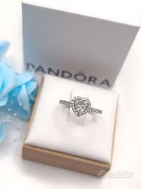 Anello originale pandora cuore in rilievo