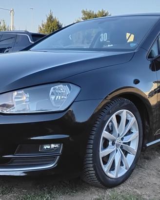 Volkswagen Golf 1.6 TDI DPF 5p. Highline
