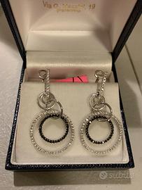 Orecchini oro bianco brillanti bianchi e neri