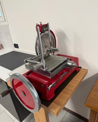 Affettatrice restaurata