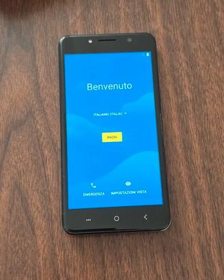 Smartphone m-net Android Argento