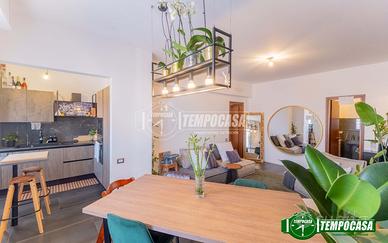 TRILOCALE CON BOX E CANTINA