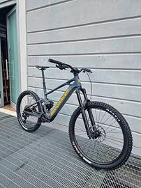 E-MTB Mondraker Dune R