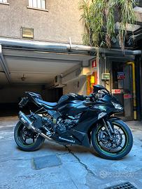 Kawasaki ninja 636 zx6-r