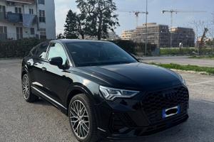 AUDI Q3 SPB 2021