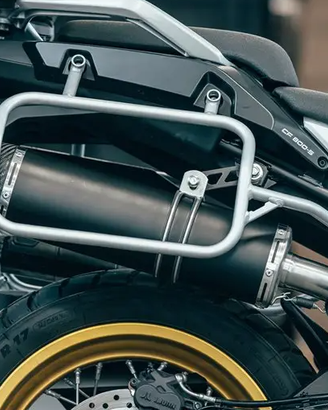 Special Titanium Black Roadsitalia CF Moto 800 MT