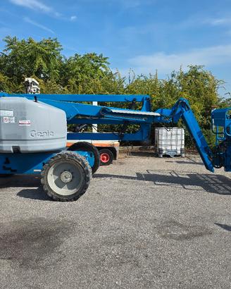 Piattaforma aerea  semovente Genie Z45-25j diesel