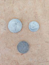 3 monete