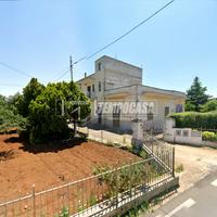 NOVITÀ! Villa con ampi spazi esterni e due unità a