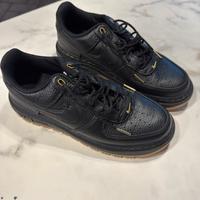 Nike Air Force 1 Luxe