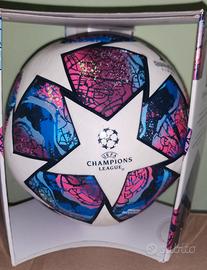 pallone calcio  Adidas 