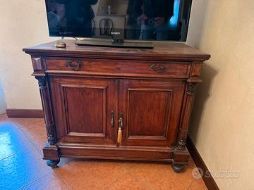 Credenza a 2 ante tardo ‘800